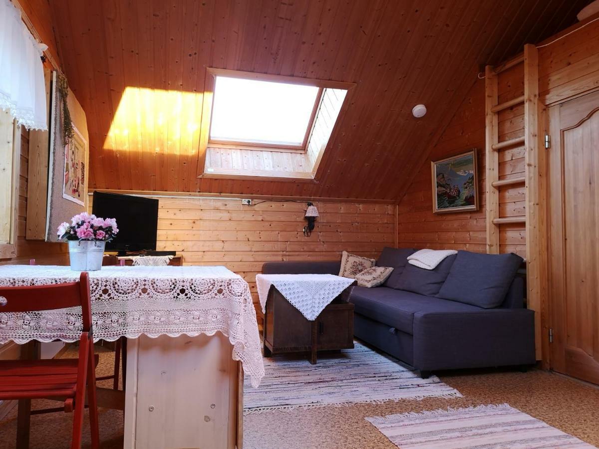 Haugtun Gardspensjonat Og Leiligheter Nordre Land Buitenkant foto