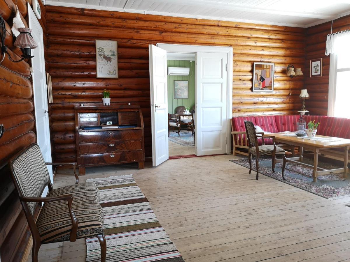 Haugtun Gardspensjonat Og Leiligheter Nordre Land Buitenkant foto